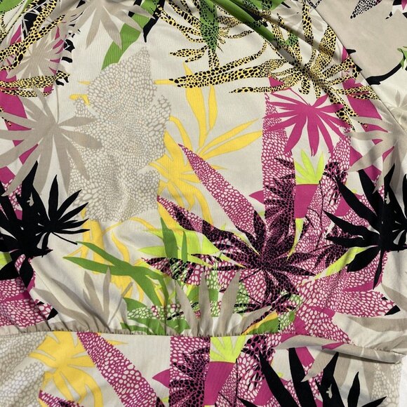 Robert Louis Women's Cold Shoulder Blouse Top Size Small Beige Tropical Print - Picture 3 of 11